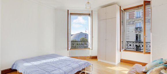 2 bedrooms Apartment in Paris, France No. 178095 3