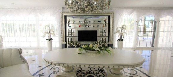 5 bedrooms House in Adeje, Spain No. 117154 10