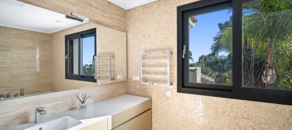 Вилла с 6 спальнями в Марбелья, Испания № 98936 21