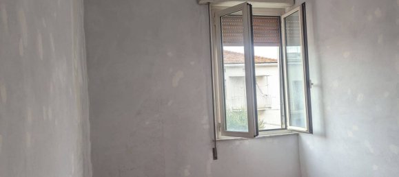 4 bedrooms Apartment in Pesaro, Italy No. 329939 7