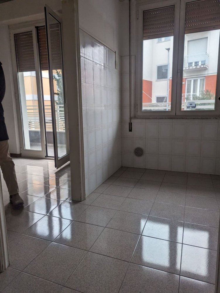 4 bedrooms Apartment in Pesaro, Italy No. 329939