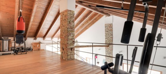 Вилла с 13 комнатами в Мелаццо, Италия № 15786 34