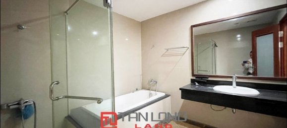 Villa de 4 dormitorios en Long Bien, Vietnam No. 591 14