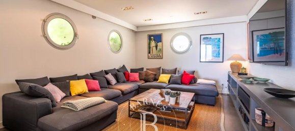 Villa de 5 dormitorios en Calvi, France No. 86219 9