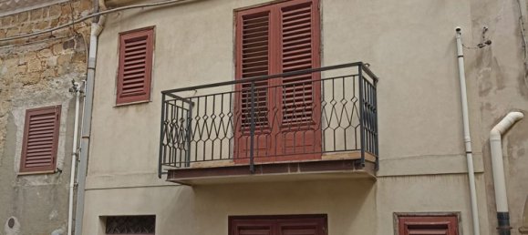 3غرفة شقة في Mistretta, Italy رقم 256097 2