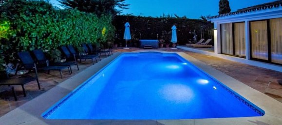 8 Schlafzimmer Haus in Marbella, Spain, Nr. 117831 27