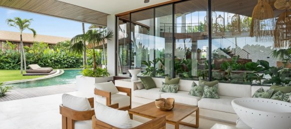 940m² Villa for sale in Tumbak Bayuh, Mengwi, Badung, Bali, Indonesia № 61881 10