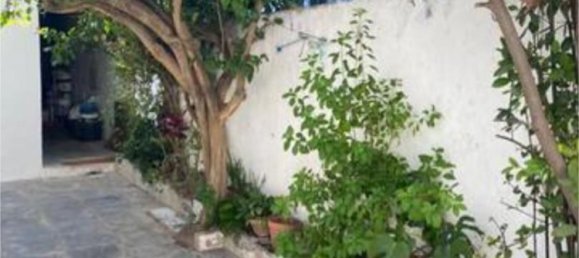 3 bedrooms House in La Linea de la Concepcion, Spain No. 168566 2