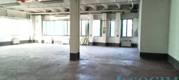 Entrepôt à Gaggiano, Italy 1540m² No. 130708 5