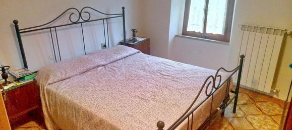5 rooms Apartment in Chitignano, Italy No. 268741 9