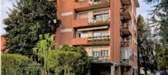 4 rooms Apartment in Lucca, Italy No. 284844 9