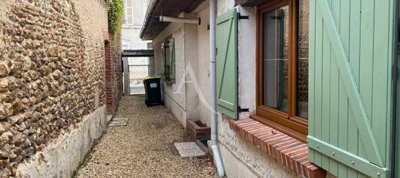 2 Schlafzimmer Haus in Romorantin-Lanthenay, France, Nr. 65428 7