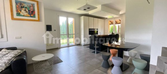 3 Schlafzimmer Villa in Olgiate Olona, Italy, Nr. 360412 22