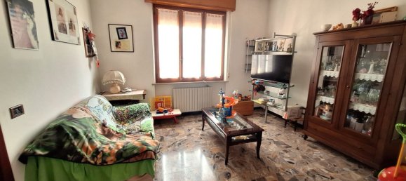 10 rooms House in Terre Roveresche, Italy No. 141610 9