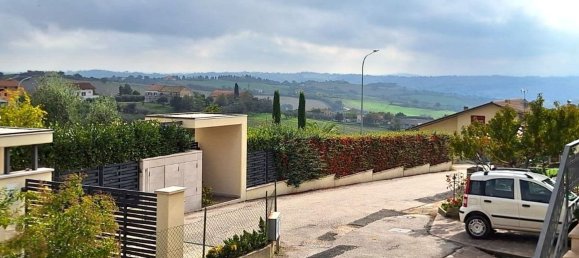 10 rooms House in Terre Roveresche, Italy No. 141610 28