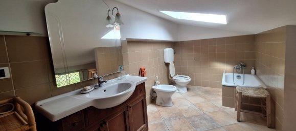 10 rooms House in Terre Roveresche, Italy No. 141610 19