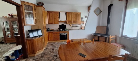 10 rooms House in Terre Roveresche, Italy No. 141610 10