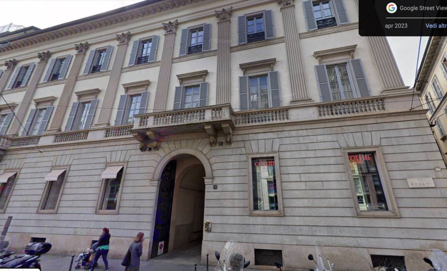 3 bedrooms Apartment in Milan, Italy No. 259304