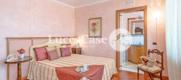 10 Schlafzimmer Villa in Montecarlo, Italy, Nr. 51020 33
