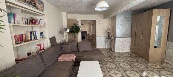 2 bedrooms House in Saint-Gaultier, France No. 235421 4