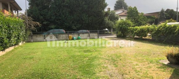 3 bedrooms Apartment in Stienta, Italy No. 72555 11