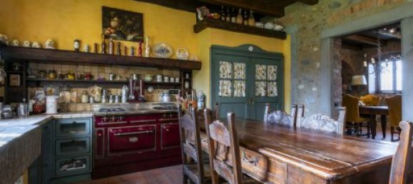 6 bedrooms House in Levate, Italy No. 185908 9