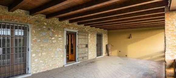 6 bedrooms House in Levate, Italy No. 185908 26