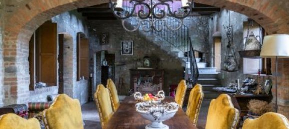 6 bedrooms House in Levate, Italy No. 185908 14