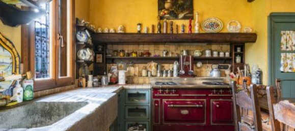 6 bedrooms House in Levate, Italy No. 185908 5