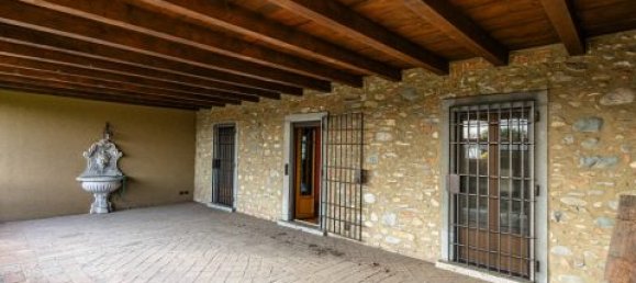 6 bedrooms House in Levate, Italy No. 185908 27