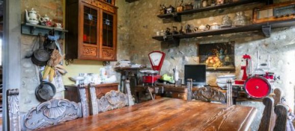 6 bedrooms House in Levate, Italy No. 185908 10