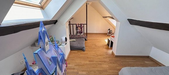 4 Schlafzimmer Haus in La Chapelle-la-Reine, France, Nr. 296028 18