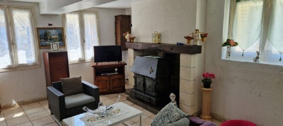 1 Schlafzimmer Stadthaus in Montlandon, France, Nr. 89284 4