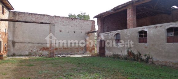 6 bedrooms House in Soresina, Italy No. 106222 10