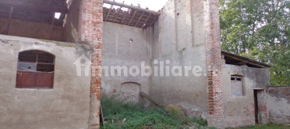 6 bedrooms House in Soresina, Italy No. 106222 14