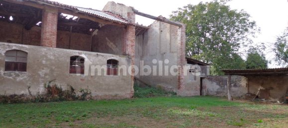 6 bedrooms House in Soresina, Italy No. 106222 9