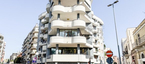 Garage in Bisceglie, Italy 540m², Nr. 266479 2