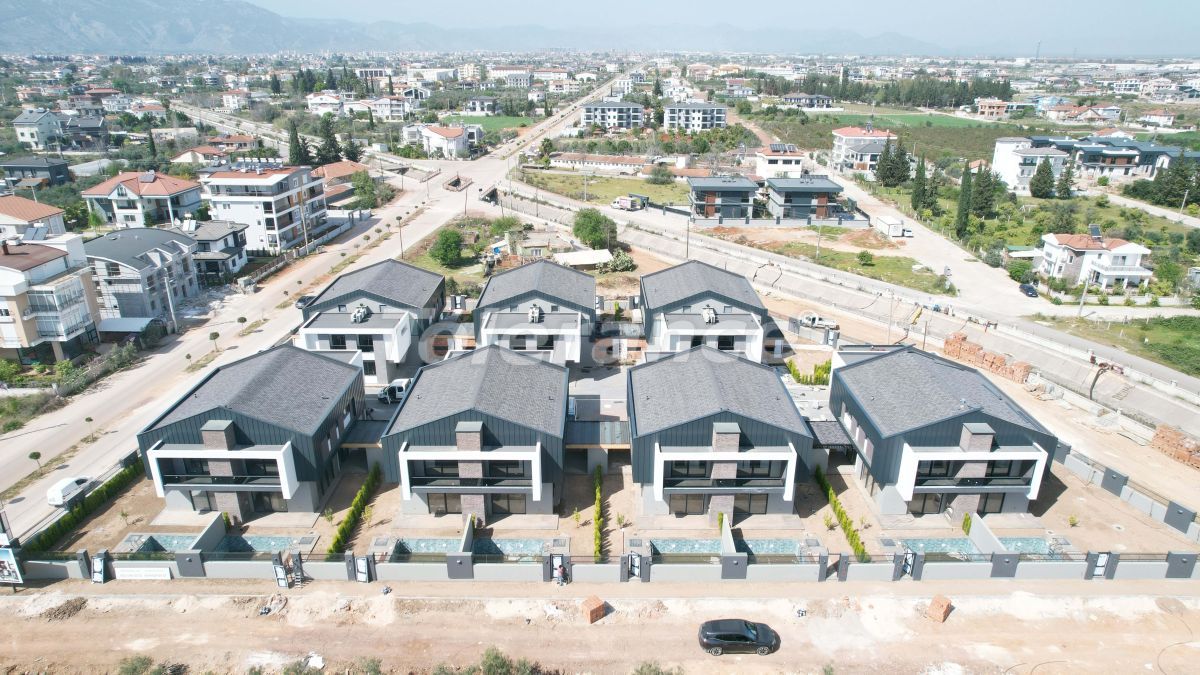 Villa 4+1 in Antalya, Turkey No. 26891