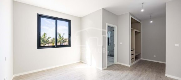 Villa de 3 dormitorios en Funchal, Portugal No. 104664 14