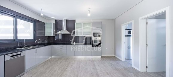 Villa de 3 dormitorios en Funchal, Portugal No. 104664 4