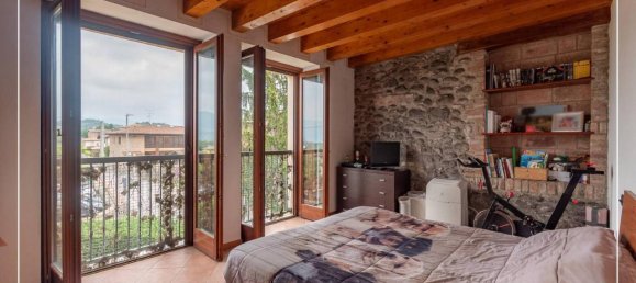 Apartamento de 3 habitaciónes en Passirano, Italy No. 18750 12