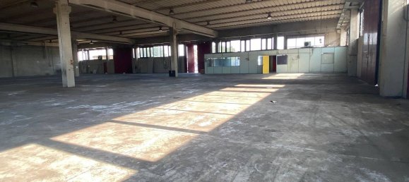 Entrepôt à Montichiari, Italy 1990m² No. 48312 23