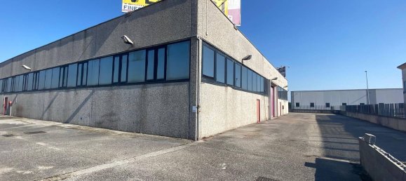 Entrepôt à Montichiari, Italy 1990m² No. 48312 2
