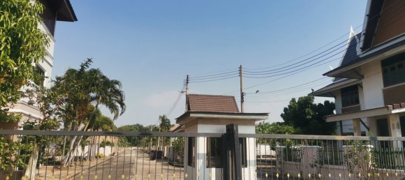8620m² Commercial property in Pattaya, Thailand No. 4256 8