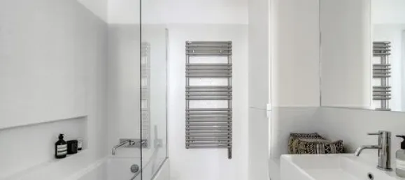 3 bedrooms Apartment in Paris, France No. 348307 3