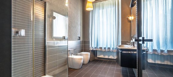 5 bedrooms Apartment in Moncalieri, Italy No. 315391 26