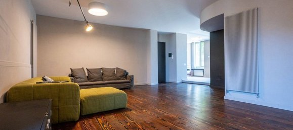 5 bedrooms Apartment in Moncalieri, Italy No. 315391 5