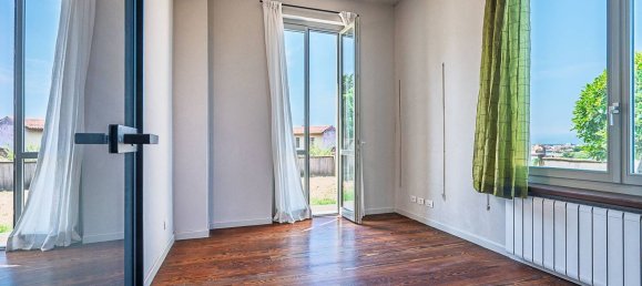 5 bedrooms Apartment in Moncalieri, Italy No. 315391 24