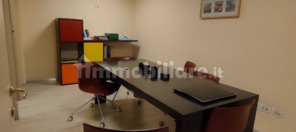 5 rooms Office in Padua, Italy No. 313060 3