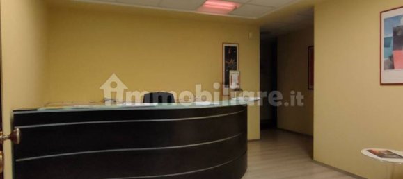 5 rooms Office in Padua, Italy No. 313060 2